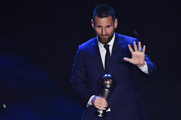 阿根廷球星梅西六获世界足坛最佳球员奖