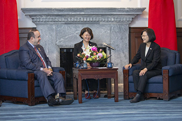 瓜地馬拉準總統訪台：瓜國會站在台灣這邊
