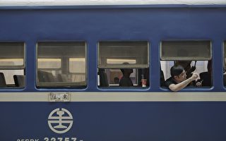 蓝皮火车打造“列车上书店” 南国漫读节11/8登场