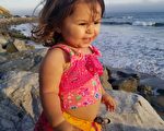 2歲女兒留車中熱死 母親或被控謀殺
