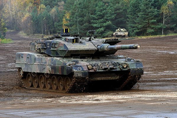 波兰正式向德国申请 向乌克兰提供豹式坦克