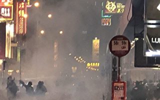 【新闻看点】香港成恐怖战场？官方煽风点火