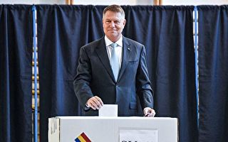 罗马尼亚总统候选人得票未过半 24日决战