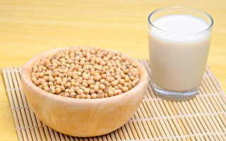 豆浆不只抗癌 比牛奶更胜一筹 喝时注意5个误区