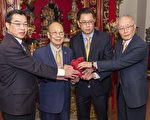 陳文棟、伍輝民接安良新會長