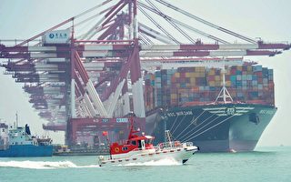 美中貿易談判走到今天，幾乎成了一根雞肋和「面子工程」。圖為山東青島港。（STR/AFP）