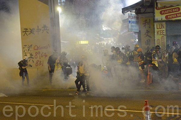 中国青年网络活动观察：中共躲在防火墙后“放炮” 瞄准香港抗议者