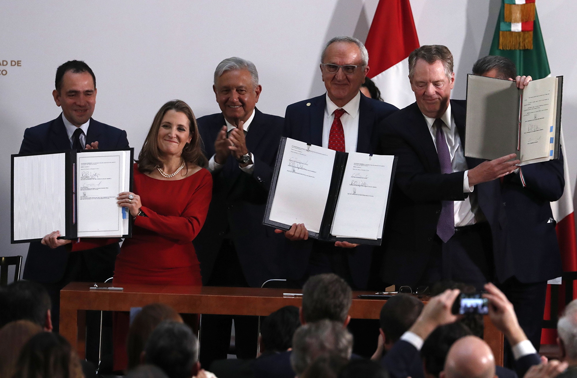 加美墨签署自贸协议修订版有望节前国会通过| 加拿大| 美墨加协议| 大纪元