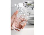 停止在水中加氟对牙齿健康带来负面影响