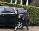 孟晚舟引渡聆訊案開庭 溫哥華人關注