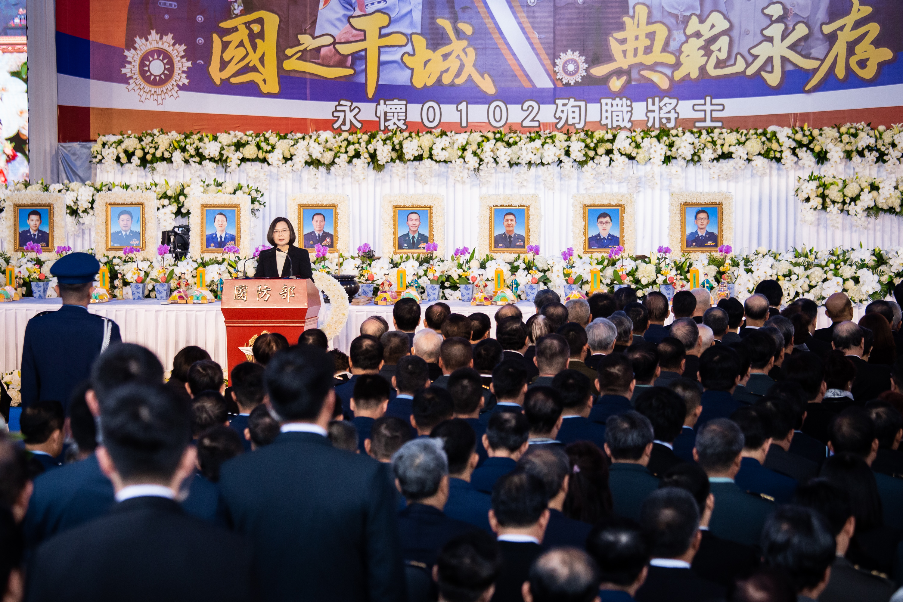 中国　1930来的先生　長陽 苏博士每日灵修】11月29日| 我带你下去，我带你上来- YouTube