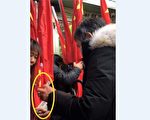 纽约法拉盛新年游行 中共花钱雇人占街遭轰