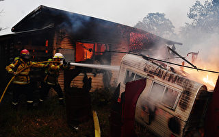率隊救火自家農場被燒 維州志願消防員笑對生活