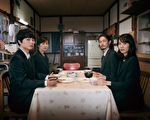 染谷将太(前排左)、洼塚洋介(后排右)、户田惠梨香(前排右)、齐藤由贵等