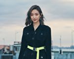 阎奕格