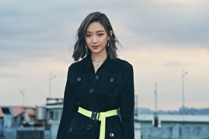 阎奕格