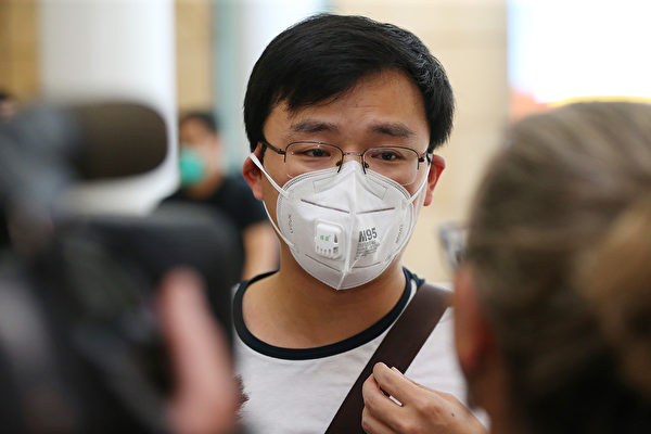 中国卫生防疫专家表示，目前发现中共病毒（新型冠状病毒）的传播途径有三种：气溶胶传播、直接传播和接触传播。(Don Arnold/Getty Images)