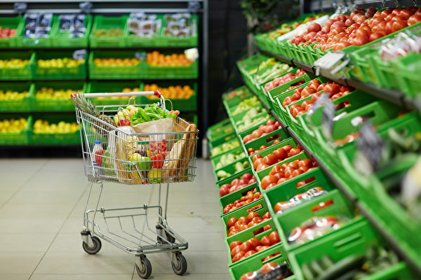 为迎合顾客需求 更多荷兰超市营业至晚10点