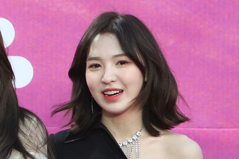 Red Velvet成员wendy 4月为广播听众朗读名著 Joy 孙承完 大纪元