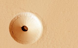 NASA在火星上發現神祕地下洞穴