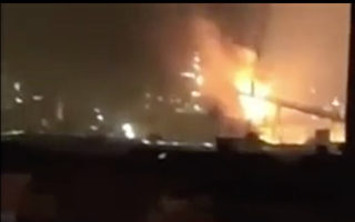 江苏工厂大火 上海宝钢厂区高炉爆炸