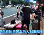 无工难捱 大陆复工农民工又回乡