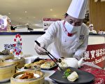 率隊進駐outlet美食街  阿基師拚港點外賣