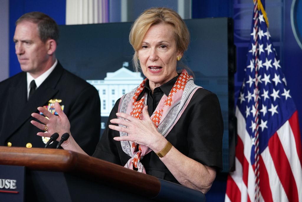 白宫抗疫小组协调员、顾问黛博拉‧伯克斯(Deborah Birx)。(MANDEL NGAN/AFP via Getty Images)