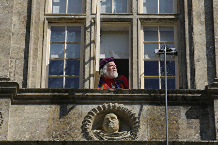 英国第七世巴斯侯爵死于中共病毒 桂森国际集团 武汉肺炎 大纪元