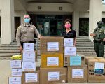 華裔團體捐核桃鑽石吧警署近萬口罩