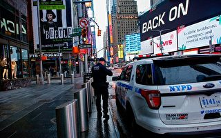 纽约警察工会：警察应从社交距离执法抽身出来