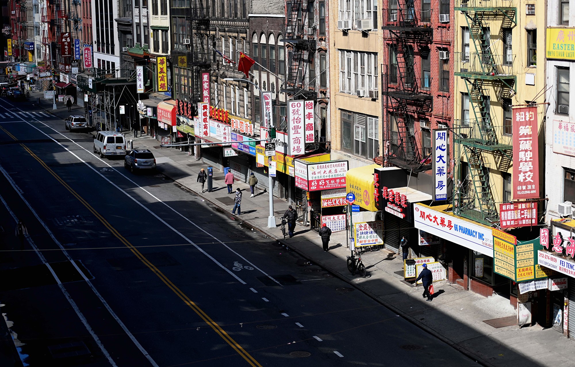 2020年3月24日,紐約市唐人街的街道幾乎空蕩蕩。(ANGELA WEISS/AFP via Getty Images)