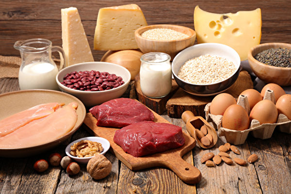 蛋白質是身體主要構成要素，在肌肉養成中占據重要地位。(Shutterstock)