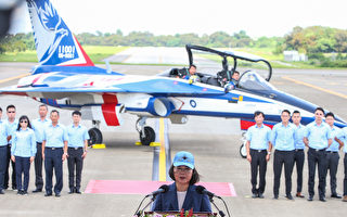 台灣國機國造歷史新頁 勇鷹高教機成功首飛