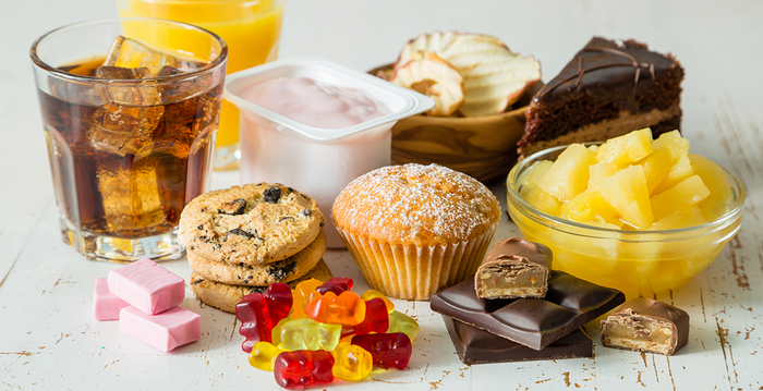 糖吃多不只變老 還影響全身 4方法減糖降體脂 含糖飲料 戒糖 老化 大紀元