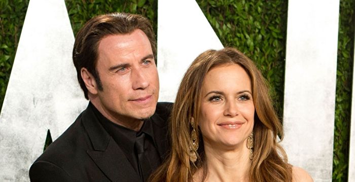 约翰·屈伏塔母亲节发影片 表达思念已故妻子