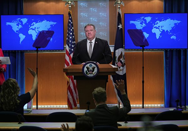 圖為美國務卿蓬佩奧（Mike Pompeo）。（TOM BRENNER/POOL/AFP via Getty Images）