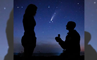 6800年一遇的罕見彗星見證他們的愛情