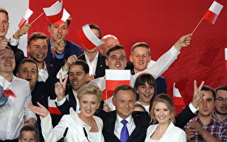 波兰大选杜达连任 或重塑与美欧关系