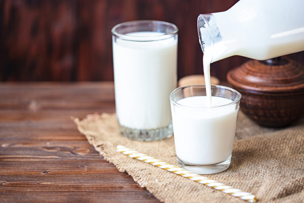 優酪乳在飯後喝，能得到最多好菌。(Shutterstock)