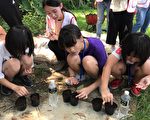 跟著體驗去遊戲去學習  家扶兒暑假悠遊樂