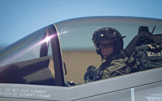 破紀錄 美飛行員駕F35戰機飛行一千小時