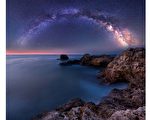 银河系内发现远古恒星墓地