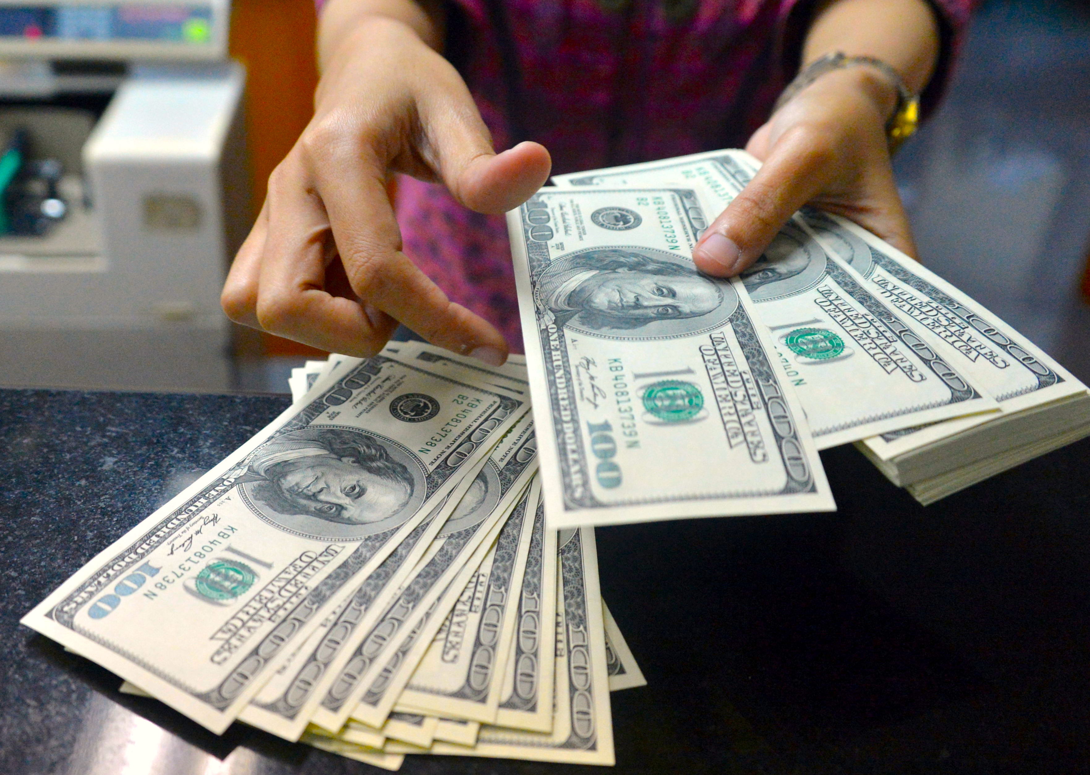 美国税局补发退税利息利率高达3%-5% | 18美元| 明年报税| 大纪元