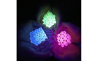 科学家造出最亮荧光材料