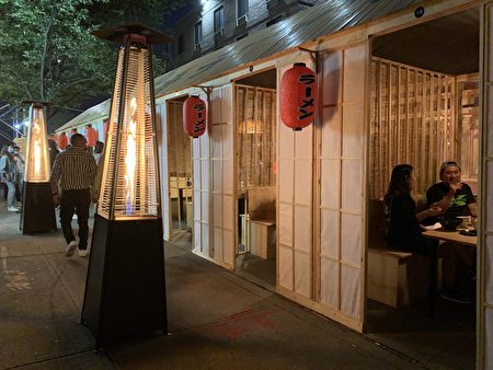 法拉盛餐馆户外用餐为入冬生意做准备 室外用餐 纽约 永久 大纪元
