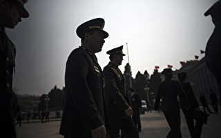 上海警察给法轮功学员采血“是国家规定”