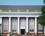 美撤销对弗吉尼亚大学中国学者的刑事指控