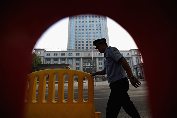 中国个人债务危机潮到来 “老赖”人数激增