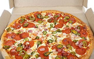 美89岁披萨外送员 惊喜获1.2万美元小费
